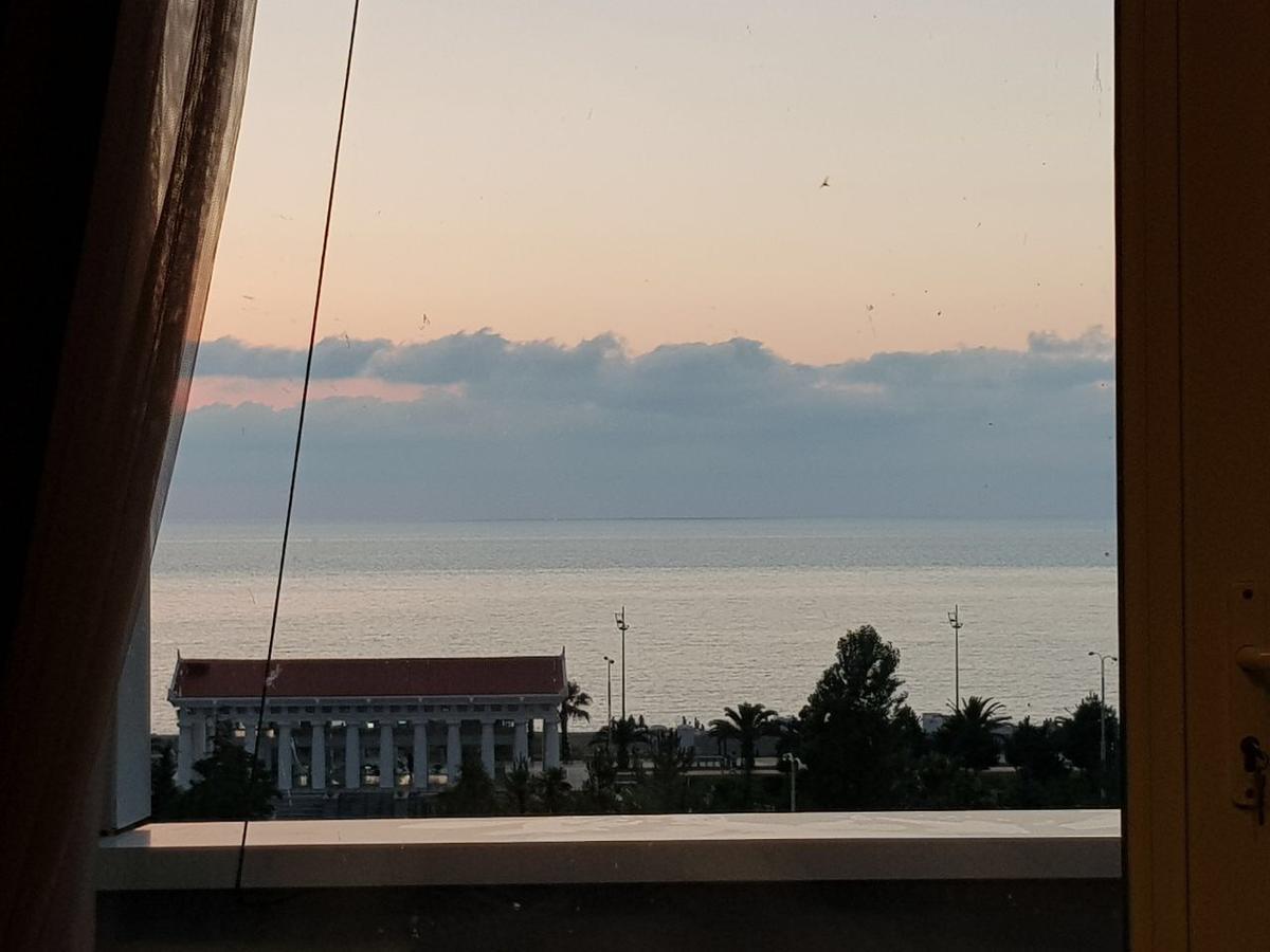 Apt Khimshiashvili 11 Leilighet Batumi Eksteriør bilde